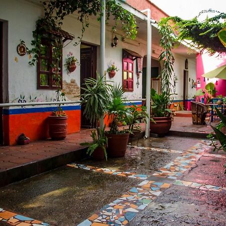 Hotel La Hacienda Tlaquepaque Esterno foto